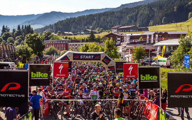 Start in Leogang 2014 © Henning Angerer