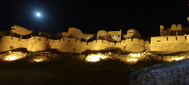 Bild: Fort von Jaisalmer bei Nacht