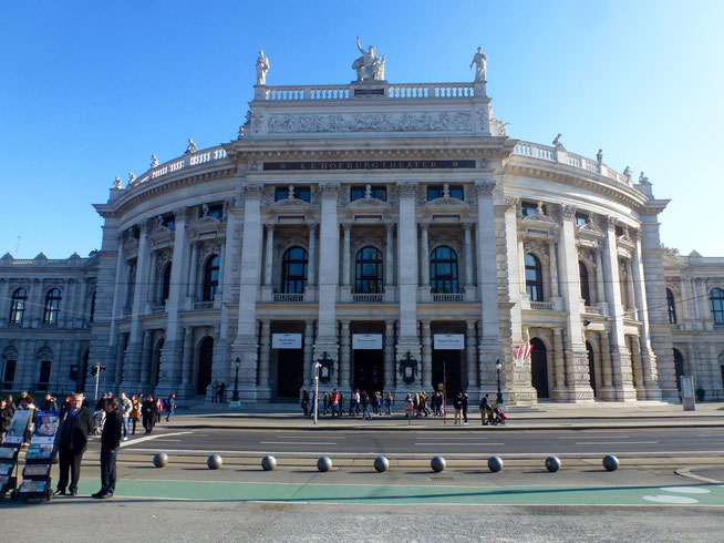 Bild: Das Burgtheater in Wien
