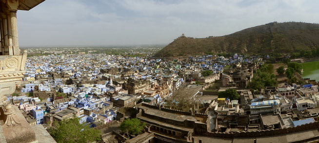 Bild: Panoramaaufnahme der Stadt Bundi in Rajasthan