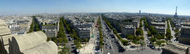 Bild: Vom Arc de Triumphe über Paris