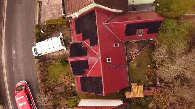 Dach PV-Anlage ©iKratos