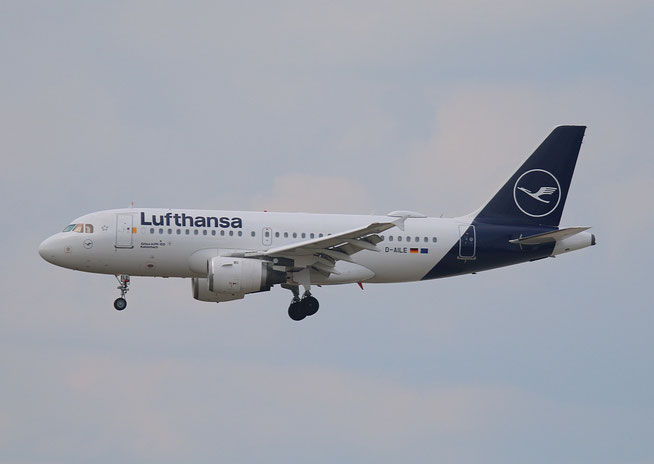 A 319-114 " D-AILE " Lufthansa -3