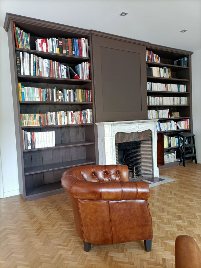 agencement de salon marron vernis ultra mat anthonee