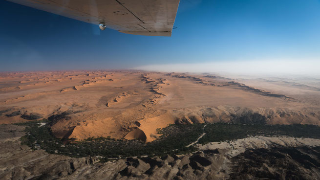 Flug Cessna Namib Wüste Namibia