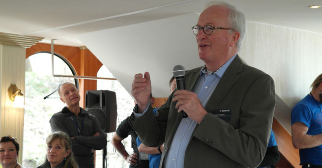 Herr Hartje bei seiner Ansprache © Fotos: Hartje