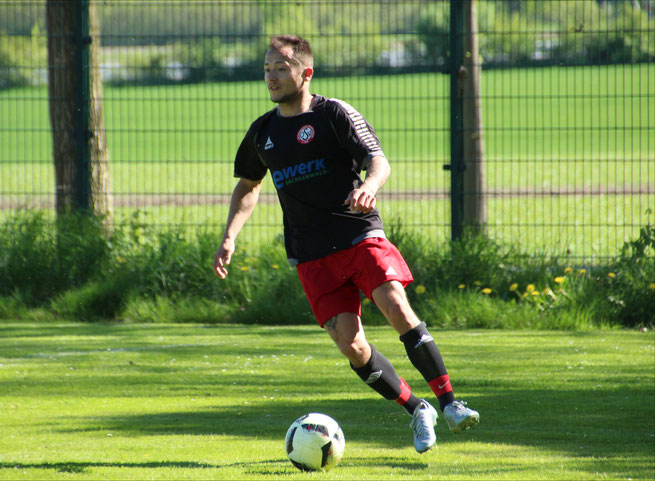 Daniel "Taka" Otremba netzte doppelt. Foto: Mathias Merk
