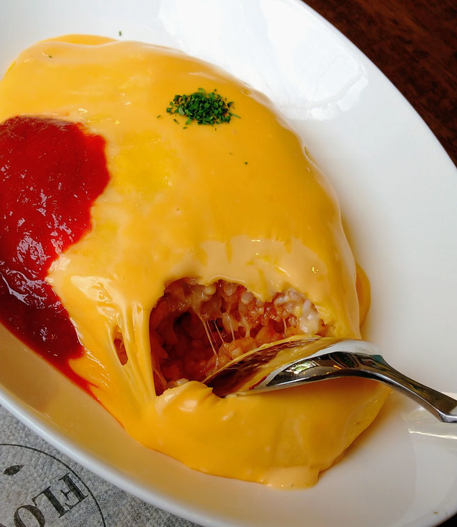 ふわっと卵の懐かしい味。1万食を超えた人気メニュー。