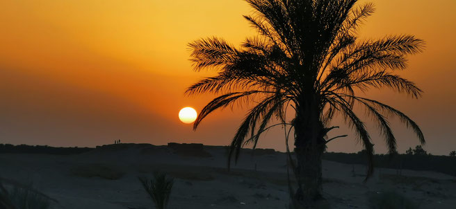 Tramonto nel Sahara