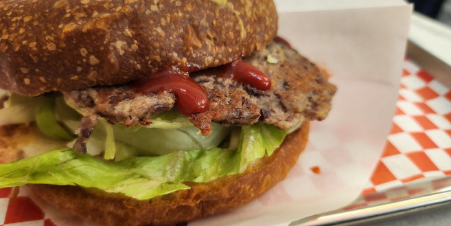 Kitsune burger 
