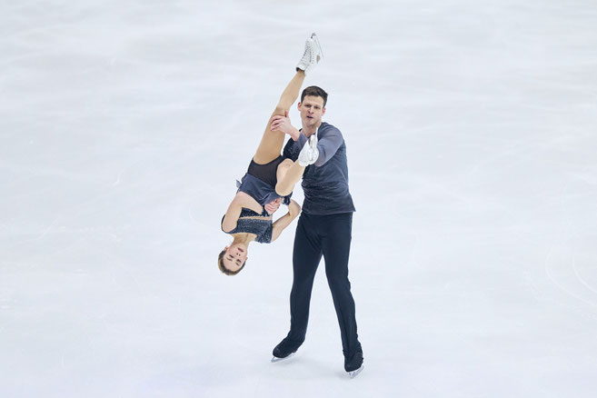 © International Skating Union (ISU) / Alisa Efimova & Misha Mitrofanov