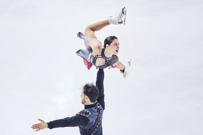 © International Skating Union (ISU) / Deanna Stellato-Dudek et Maxime Deschamps