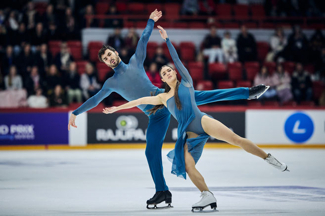 © International Skating Union (ISU) / Laurence Fournier-Beaudry et Guillaume Cizeron