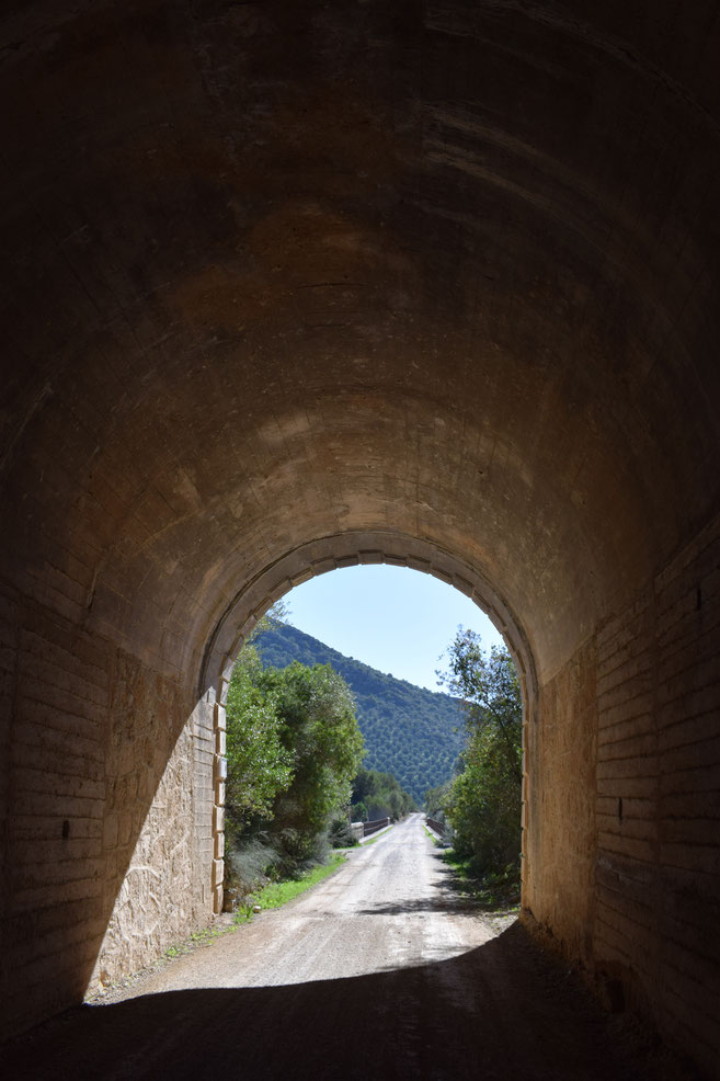 via verde, coripe, tunnel