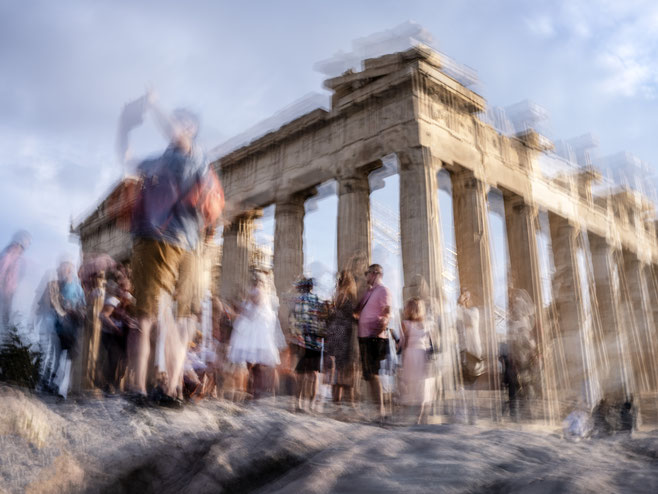 Blick auf die Akropolis in Athen als Farbphoto