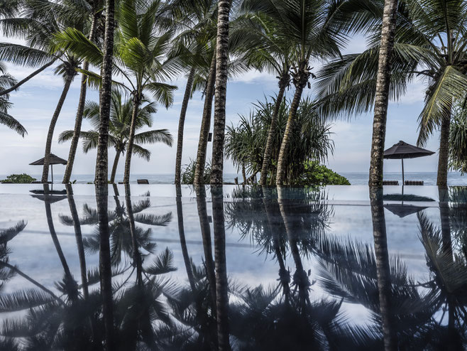 Aufnahme am Strand in Bentota als Farb-Photographie