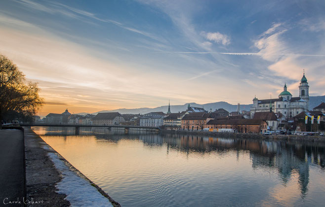 Kurz nach Sonnenuntergang an der Aare