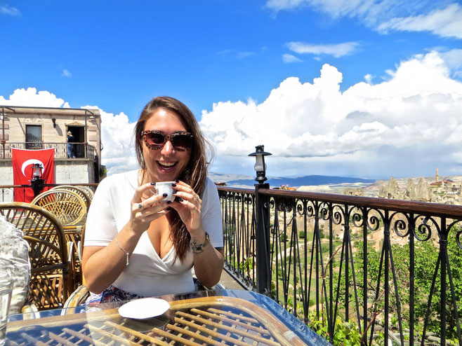 Sarah Richard Cappadocia Travel Blogger