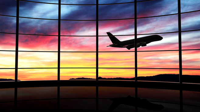 solo traveler tips for flights