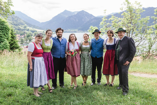 Hennererhof Chef Alois (3.von rechts) mit Eltern, Geschwister und Schwägerin