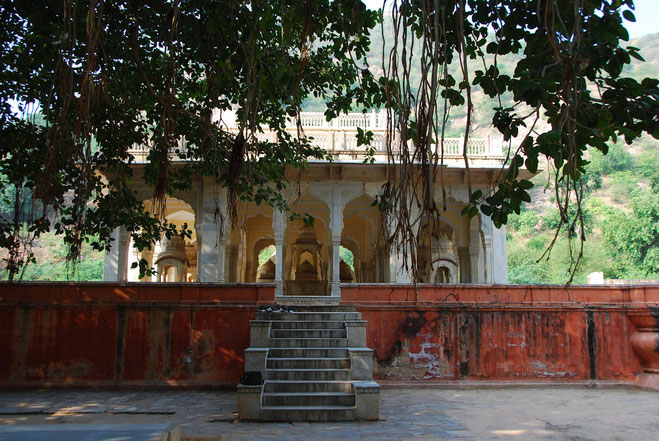 Memorial of Maharaja Madho Singh I