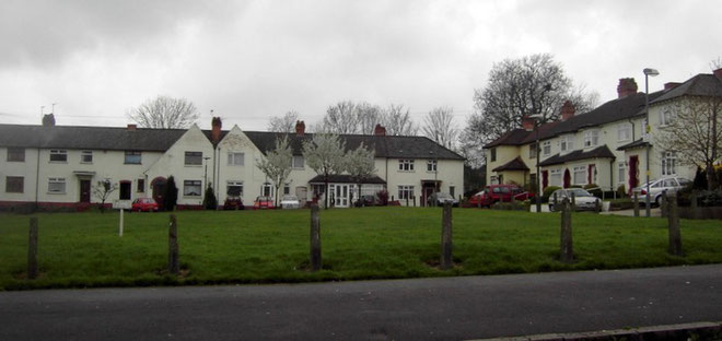 Houses at Birches Green are built in short terraces, often in short cul-de-sacs, or set back around grassed open spaces.