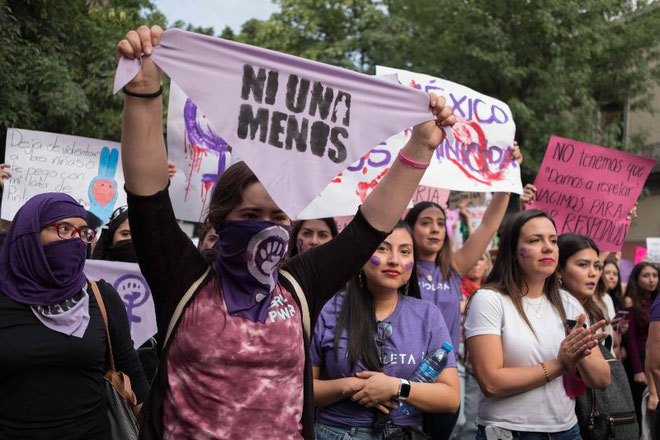 Feministisk 8. marts demo i Guadalajara, México. (Foto Mariana Mora) 