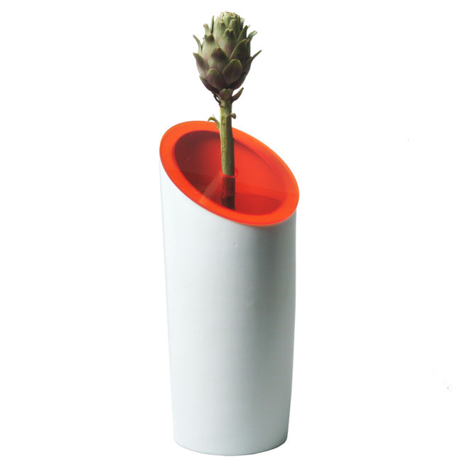 Chantal Bavaud,  Aarau, Schweizer Design,  Product Design, Produkt Design, Keramik, Porzellan, Vase, Blumenvase, Formenfindung, Bernerdesignaward, 