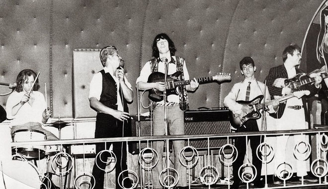 Gerrit Luchies, Bertus Luchies, Mike de Groot Gerrit Berkers en ? vos