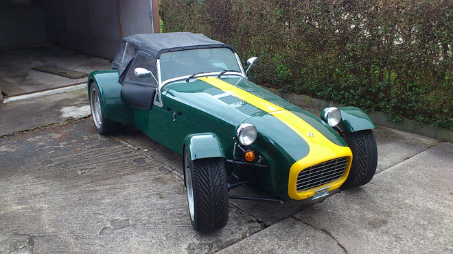 Der Caterham wird angeliefert