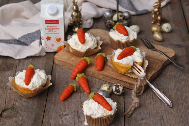 Karottenmuffins mit Marzipankarotten