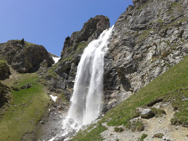 tosende Bäche oder stille Wasser in Reschen