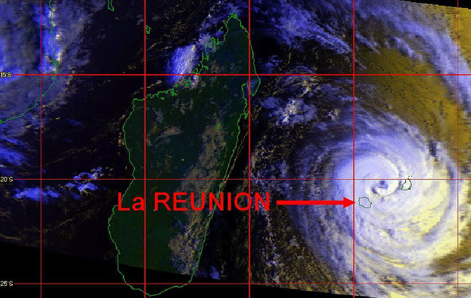 Cyclone Firianga - janvier 1989 - en approche de La Réunion