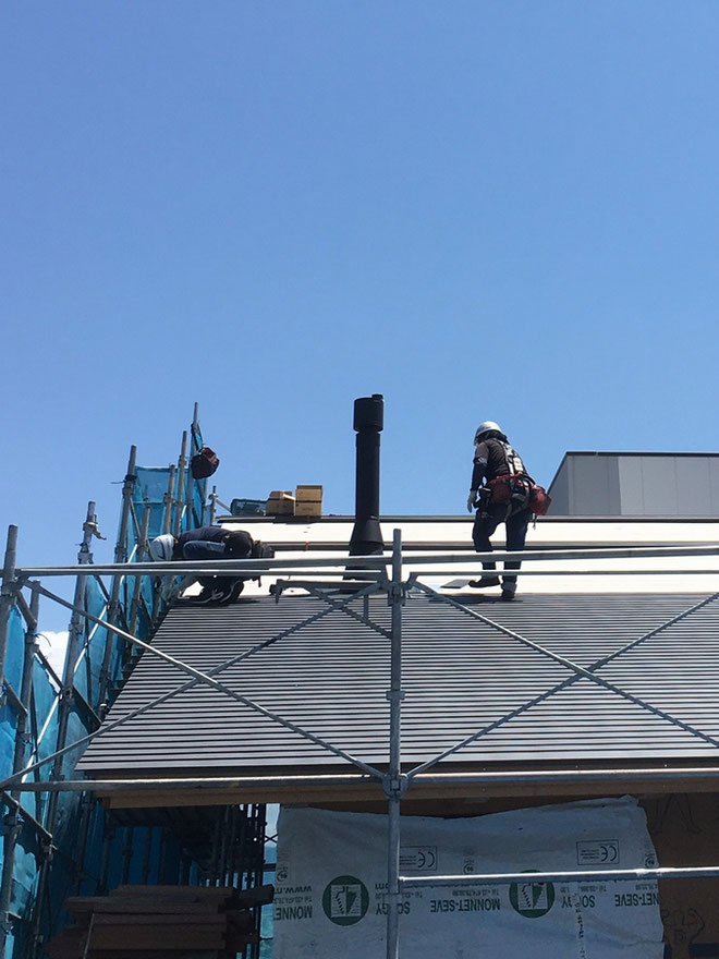 島内の家 屋根板金工事 雪止め金物 Ke Cell 設計監理 建築家