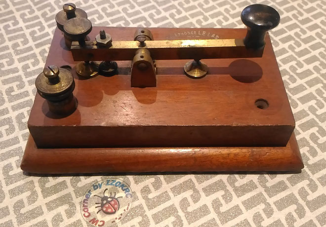 Le Las morse key