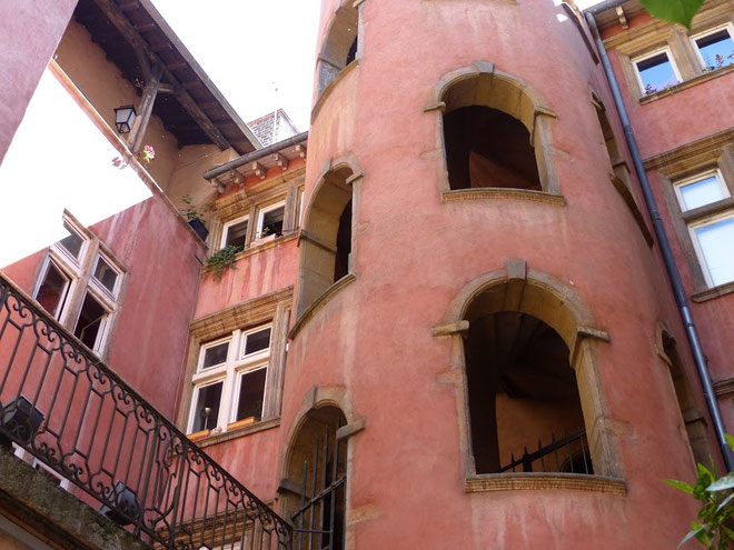 Les superbes Traboules du Vieux Lyon