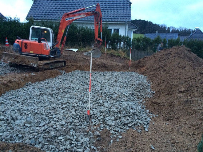 Erdarbeiten für Neubau eines Einfamilienhaus kempertiefbaus Webseite!