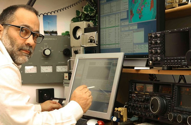 Here Some Beautiful Ham Radio Shack Iz4hwds Jimdo Page