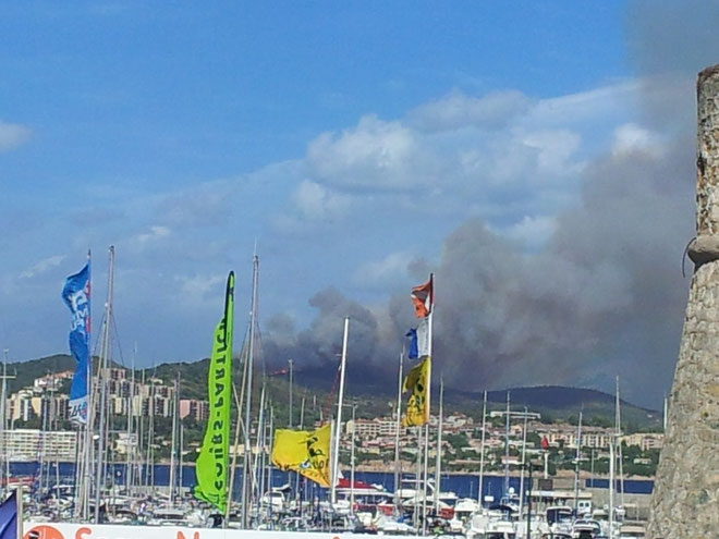 A Ajaccio, les flammes étaient visibes du centre-ville.