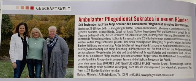 Zeitungsartikel Übernahme des Pflegedienstes Sokrates durch Andja Schüler. Auf dem Bild ist Andja Schüler, die vorherige Besitzerin Bärbel Bankow-Willbrand und Pflegedienstleitung Susanne Beißner zu sehen.