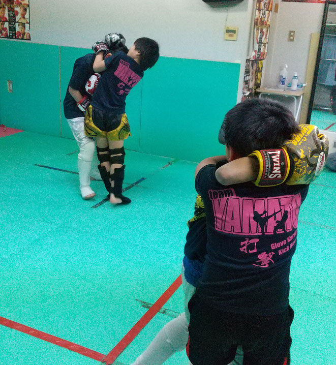 奈良県でキックボクシングをするならK-1アマチュア公認ジムのteamYAMATO大和高田本部。