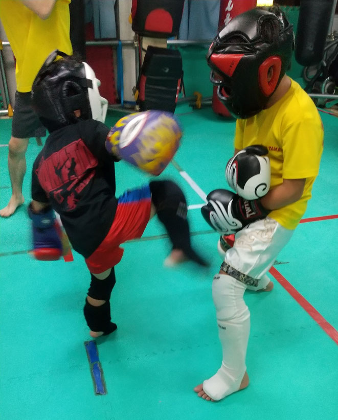 奈良県でキックボクシングをするならK-1アマチュア公認ジムのteamYAMATO大和高田本部。