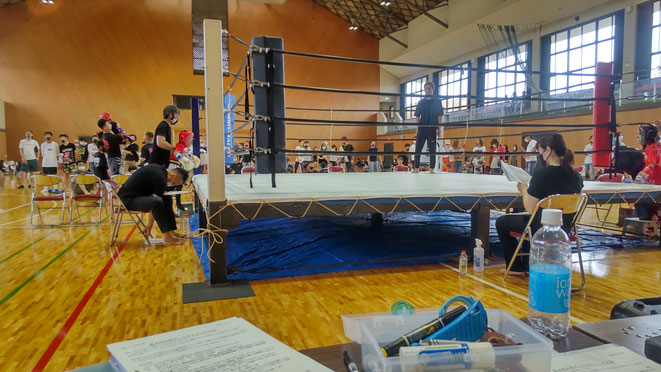 奈良県大和高田市のキックボクシングteamYAMATO大和高田本部は、葛城市、御所市近隣です。