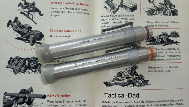 Das sind die alten Bundeswehr Stabdosimeter, die man recht günstig bei ebay bekommt. Wesentlich sinnvoller sind aber modernere Dosimeter. 