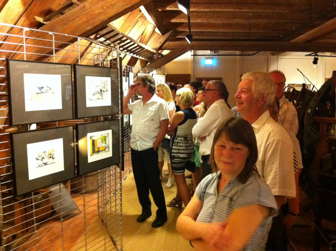 Sommerausstellung "Frau! Macht! Mann!" auf Burg Stolpen, im Dachboden der Kornkammer