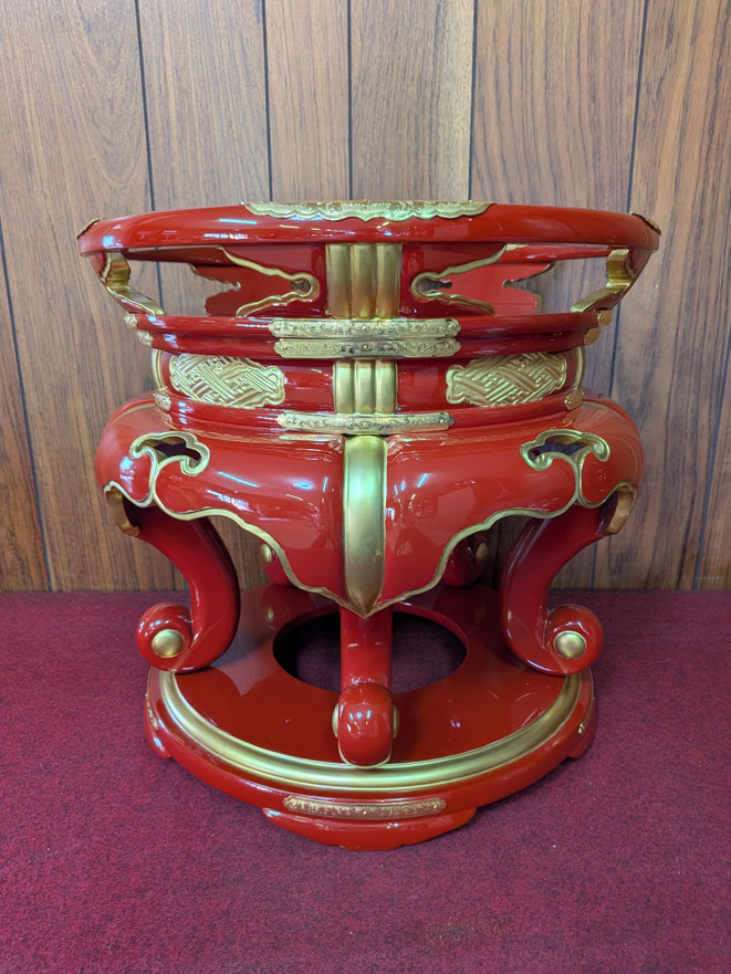 丸金台　朱塗金色塗装仕上　金具本金鍍金修理