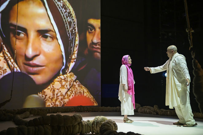 Thumbprint: Sharon Tadmor, Sergio Augusto, Foto: Bettina Stoeß/Oper Wuppertal