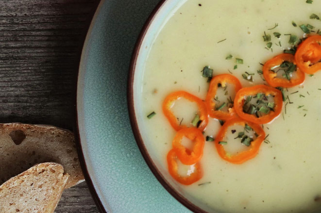 schwarze Rettichsuppe