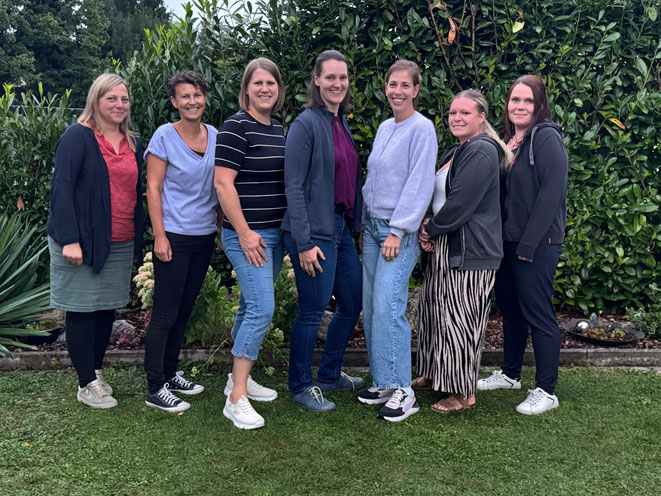 Christina Freudenthaler, Gerlinde Holzner, Daniela Himmelbauer, Elternvereinsobfrau Lisa Windischhofer, Nadine Bindreiter, Jasmin Schwaiger, Cornelia Himmelbauer