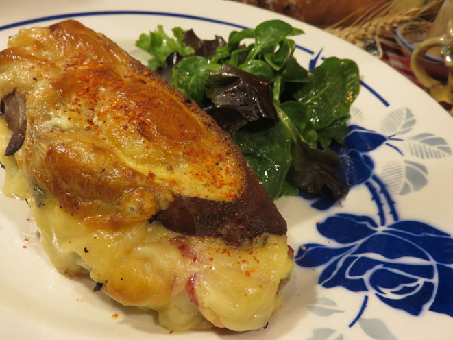 Canal Gourmandises - Le "Croque Mitraille", fameux Croque Monsieur de la Mère Mitraille